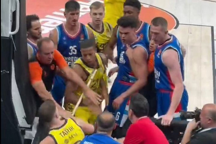 EuroLeague: Απορρίφθηκε η ένσταση της Εφές και της Φενέρμπαχτσε, Μπράιαντ και Μπιμπέροβιτς δεν παίζουν στην 3η αγωνιστική