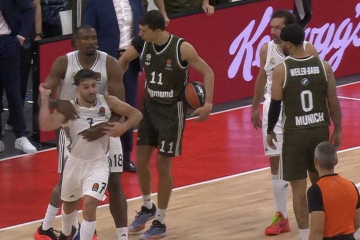EuroLeague: Καμπάνα περιμένει τον Φακούντο Καμπάσο για το ξέσπασμά του προς τους διαιτητές στο Μπάγερν – Ρεάλ
