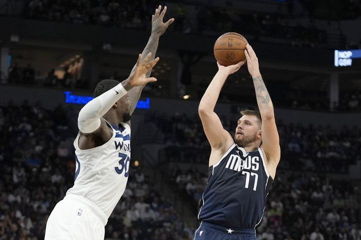 NBA: Ίρβινγκ και Ντόντσιτς εκτέλεσαν τους Τίμπεργουλβς στη Μινεσότα, νίκη με 120-114 των Μάβερικς