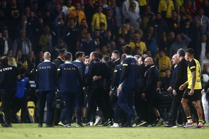 Ένταση μετά το τέλος του ΑΕΚ – ΠΑΟΚ