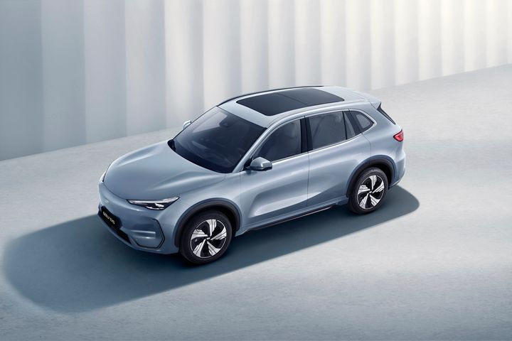 Δεν ασχολείται μόνο με ηλεκτρικά SUV- Η Geely στοχεύει στην παροχή internet σε όλο τον πλανήτη