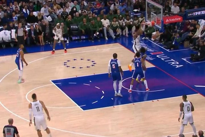 NBA, Γιάννης Αντετοκούνμπο: Το πρώτο καλάθι της σεζόν του “Greek Freak” ήρθε με κάρφωμα