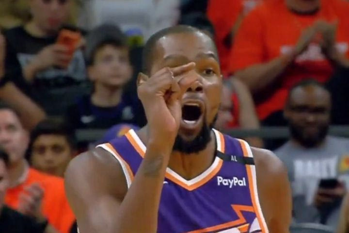 NBA: Ο Ντουράντ σκόραρε μπροστά στον Ντόντσιτς και μετά του είπε ότι είναι “πολύ μικρός”