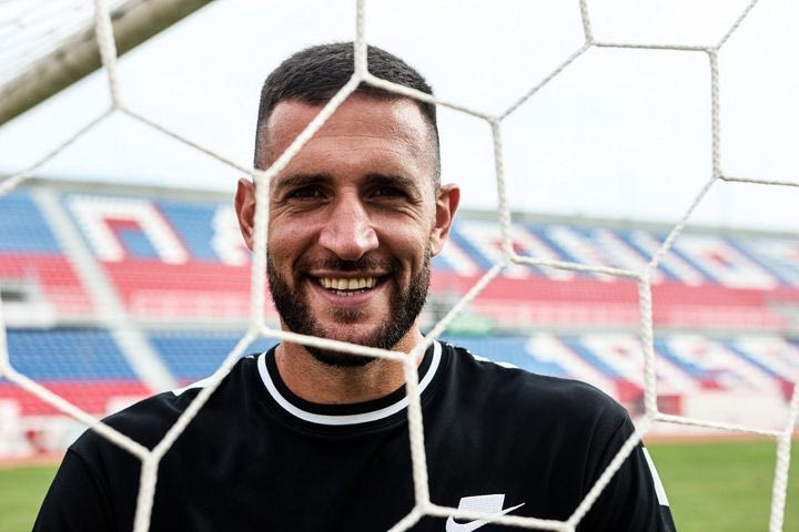 Ο Νίκος Γιαννακόπουλος στο SPORT24: “Γύρισα στον Πανιώνιο για να επιστρέψει εκεί που ανήκει, στο Ισραήλ ηχούσαν σειρήνες πολέμου και εγώ δεν είχα διαβατήριο για να φύγω”