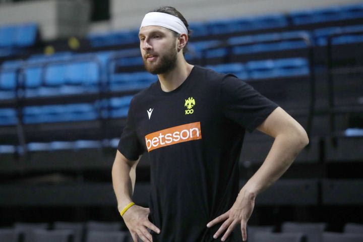 Ο Γκραντ Γκόλντεν στο SPORT24: “Η ΑΕΚ είναι ιστορική ομάδα, ένιωσα αυτοπεποίθηση και σιγουριά για το όραμα του Σάκοτα”