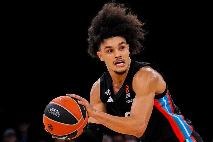 Η Παρί πήρε διπλό κόντρα στην Μπουργκ πριν τον Ολυμπιακό με καρέ πρωταγωνιστών