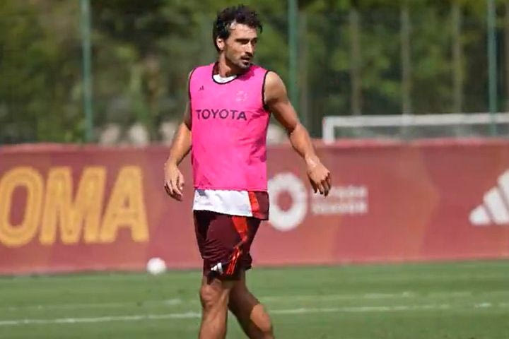 Χούμελς: “Από μικρός έβλεπα τους Τότι και Ντε Ροσι στην τηλεόραση”