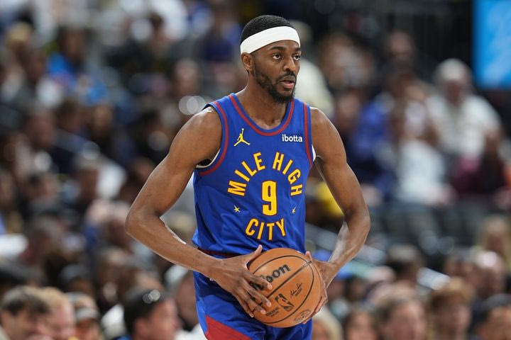 NBA: Οι Γουόριορς δοκίμασαν τον Τζάστιν Χόλιντεϊ