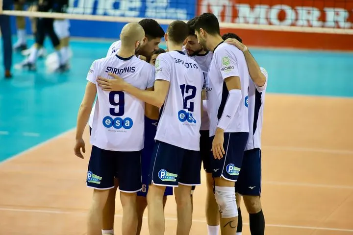 Νεφτοχίμικ – Κηφισιά 3-0: Δεν κατάφερε να κερδίσει την πρώτη μάχη για την πρόκριση στον δεύτερο γύρο του Challenge Cup