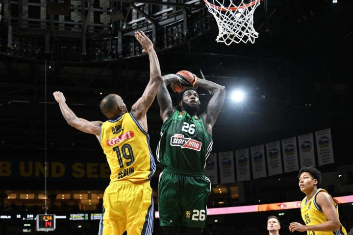 Άλμπα – Παναθηναϊκός AKTOR 77-87: Χάιδεψε το γκάζι όταν έπρεπε και πήρε το διπλό στο γήπεδο που θριάμβευσε πριν από 132 μέρες