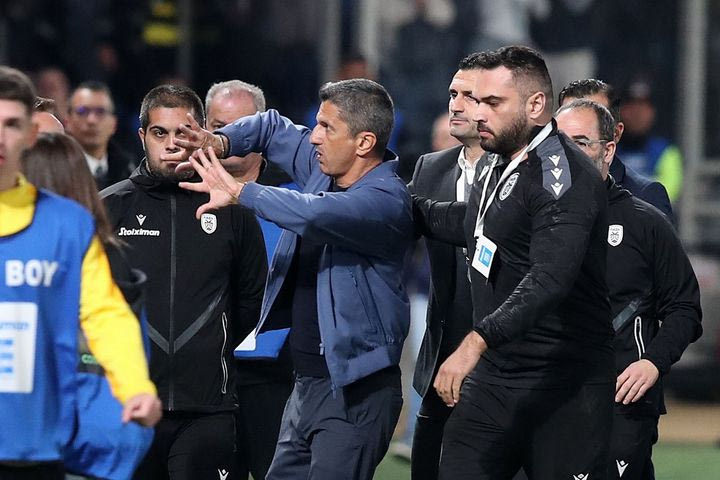Super League: Τιμωρία 23 ημερών στον Λουτσέσκου για τα όσα έγιναν στο ΑΕΚ – ΠΑΟΚ