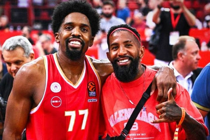 Ροντινέι σε ΜακΚίσικ: “Φιλοί εντός και εκτός court, πάντα επιτυχίες σε σένα”