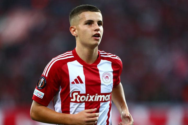 Ολυμπιακός: Το σχέδιο του Μεντιλίμπαρ για το πρώτο ντέρμπι αιωνίων της σεζόν και η κάλυψη του απόντα Τσικίνιο