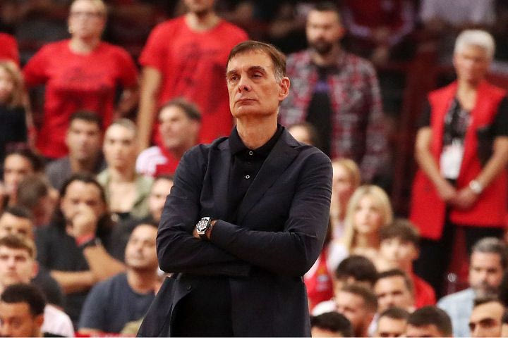 Μπαρτζώκας: “Πρέπει να γίνουμε συμπαγείς, να κάνει ο καθένας αυτό που πρέπει χωρίς αυτή να είναι μομφή”