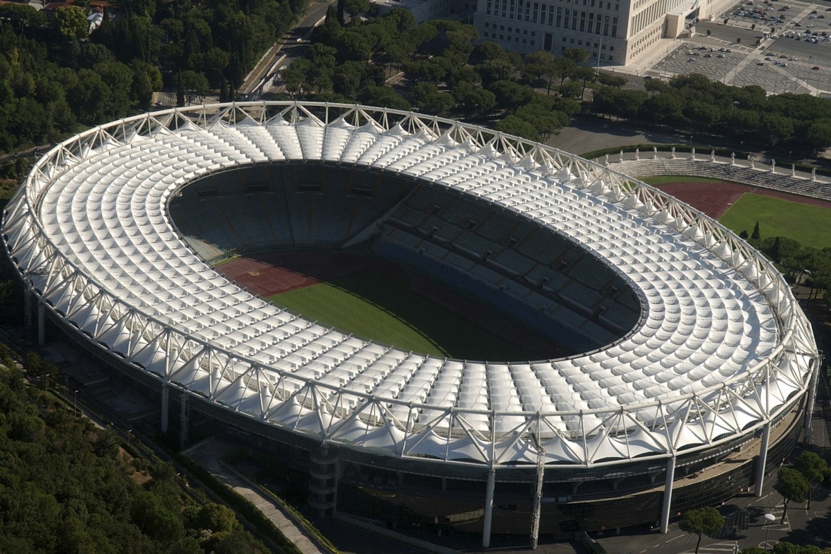 Οι 13 πόλεις που κατέθεσαν αίτημα στην Ομοσπονδία για διεξαγωγή αγώνων στο Euro 2032                                          Οι 13 πόλεις που κατέθεσαν αίτημα στην Ομοσπονδία για διεξαγωγή αγώνων στο Euro 2032