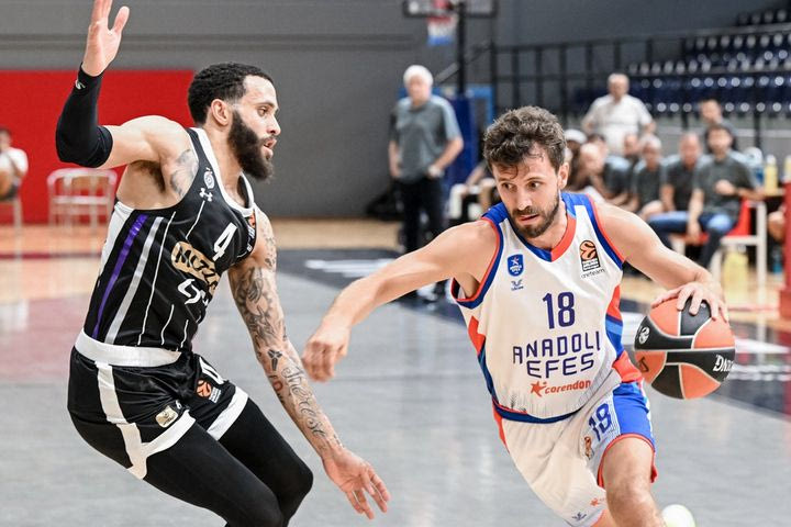 Η Εφές λύγισε την Παρτίζαν με 81-80 στο κλειστό της Γλυφάδας, μία μέρα πριν τα ματς στο Καλλιμάρμαρο για το “Παύλος Γιαννακόπουλος”