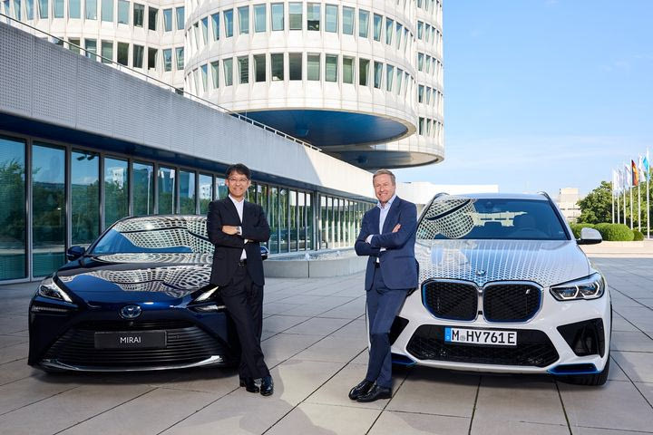 Επεκτείνεται η συνεργασία μεταξύ BMW και Toyota με κοινό παρονομαστή το υδρογόνο