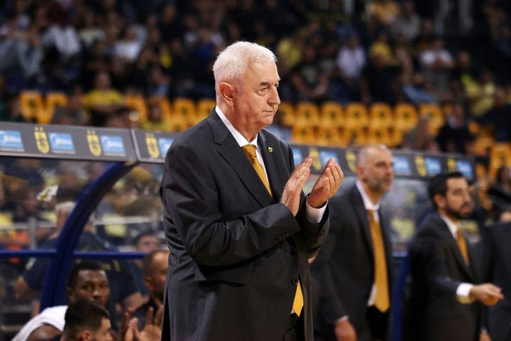 Σάκοτα: “Πρέπει να είμαστε ευχαριστημένοι όταν κερδίζουμε, η άμυνα μας κράτησε στο παιχνίδι”
