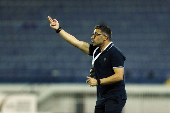 Λαμία: “Τελειώνει” από τον πάγκο ο Μαρίνος Σατσιάς