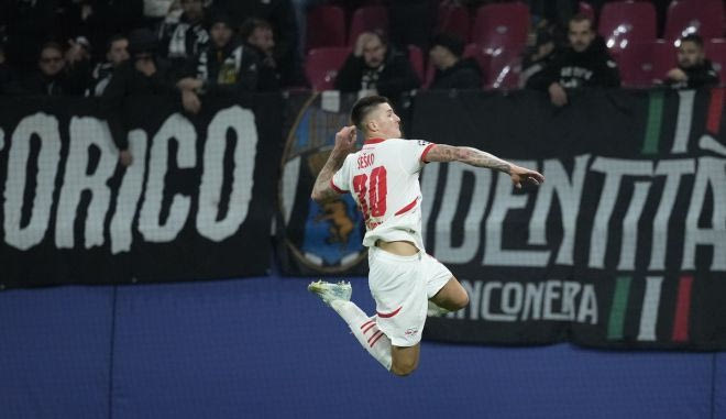 Το 1-0 της Λειψίας με κεραυνό του Σέσκο