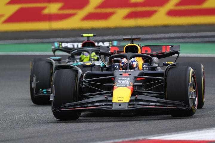 Γιατί οι Mercedes και Red Bull ξεκινούν από διαφορετική βάση για το 2025