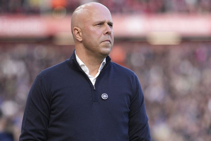 Λίβερπουλ: Ο Σλοτ ισοφάρισε την ασύλληπτη επίδοση του Νταλγκλίς και άγγιξε την τελειότητα του Γκουαρδιόλα