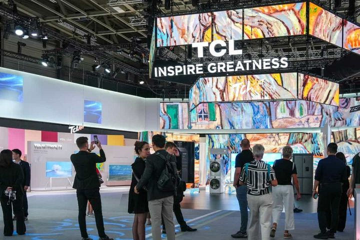 IFA 2024: Η TCL παρουσιάζει τη Σειρά NXTFRAME TV στην Ευρώπη