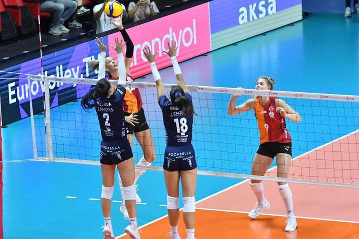 Γαλατασαράι – ΑΟ Θήρας 3-0: Το πάλεψε αλλά δεν γλίτωσε την ήττα