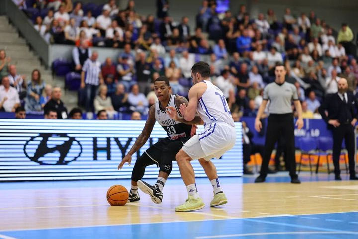 Πόρτο – ΠΑΟΚ 99-64: Πρώτη ήττα, έχασε και τη διαφορά