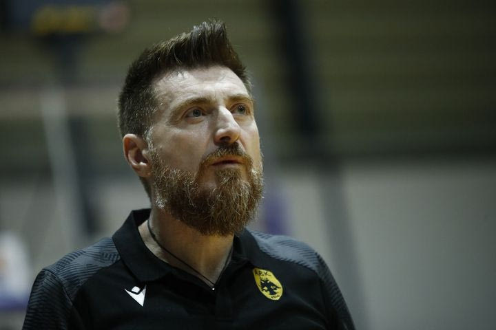 ΑΕΚ, βόλεϊ γυναικών: Παρελθόν από τον πάγκο της ο Τζιανγκρόσι