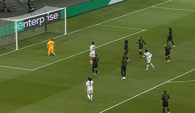Τα highlights της νίκης της Άιντραχτ επί της Σλάβια του Ζαφείρη