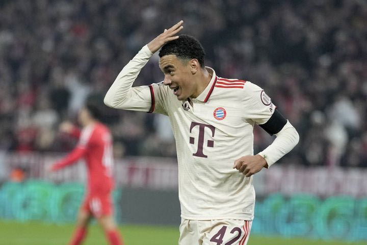 Champions League: Πολλά γκολ σε Μιλάνο και Μόναχο, κάνουν τη διαφορά Μπαρέλα και Μουσιάλα