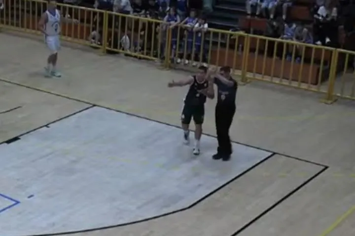 Αναγέννηση Αρκαλοχωρίου για το περιστατικό με τον Γκαγκαλούδη: “Καταδικάζουμε κάθε μορφή βίας, θα θέλαμε σεβασμό”