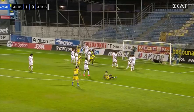 Η κεφαλιά του Οκό για το 1-0 του Αστέρα Β’ επί του Πανιωνίου