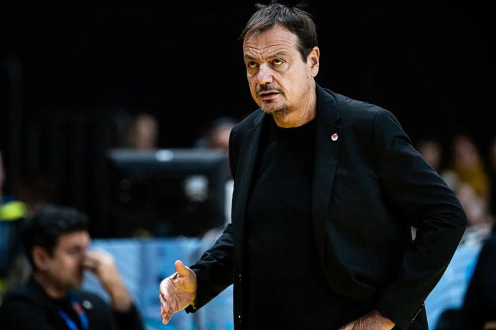 Αταμάν: “Ο μόνος στόχος είναι το χρυσό μετάλλιο στο EuroBasket 2025”