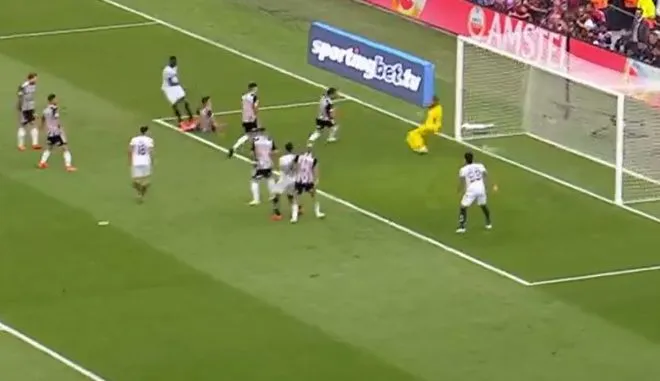 Ο Ενρίκε άνοιξε το σκορ για την Μποταφόγκο στον τελικό του Copa Libertadores