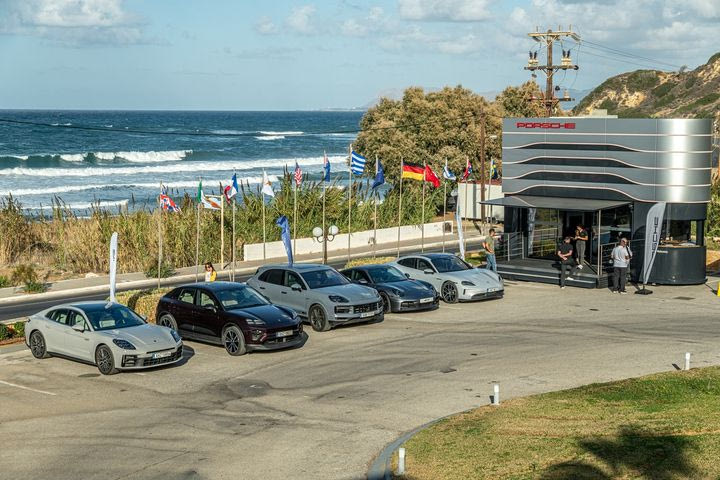 Porsche on Tour: Η Κρήτη γέμισε με ήχους και εικόνες από το Τσουφενχάουζεν