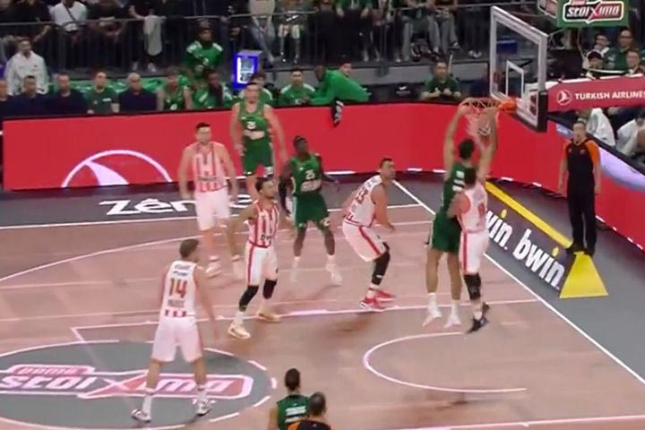 EuroLeague Top-10: Το alley oop κάρφωμα του Γιούρτσεβεν στην κορυφή, στο Νο3 ο Χουάντσο