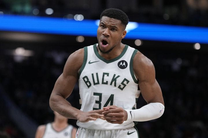 NBA, Μπακς – Χοκς: Αυτή είναι η μέρα και η ώρα του ημιτελικού του Κυπέλλου του Λας Βέγκας