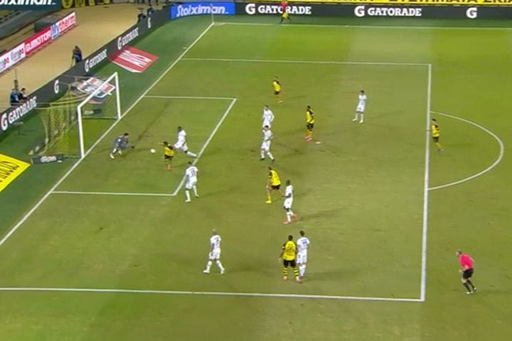 Το τακουνάκι του Χατζισαφί για το 1-0 της ΑΕΚ