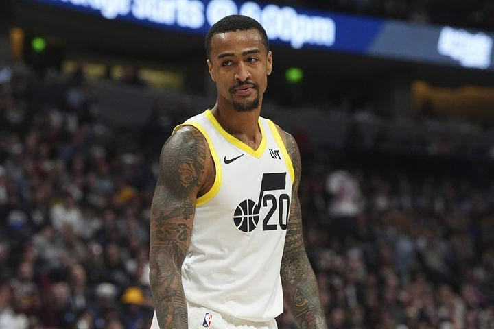NBA: Οι Τζαζ έκαναν την έκπληξη και λύγισαν με 115-113 τους Μάβερικς με ήρωα τον Κόλινς, 37αρης αλλά μοιραίος στο τέλος ο Ντόντσιτς