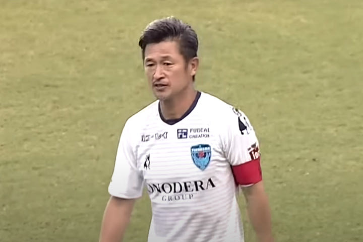 Ο γηραιότερος παίκτης του κόσμου ετοιμάζεται για τη 40η σεζόν της καριέρας του