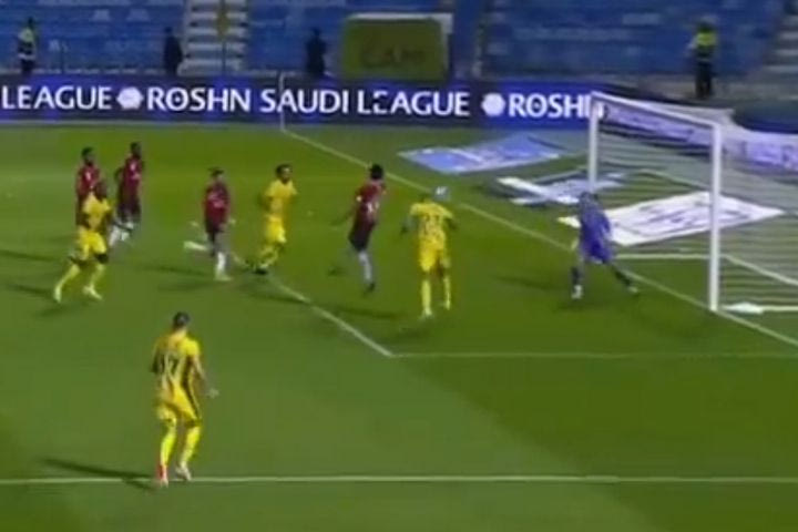 Αλ Καλίτζ – Αλ Ραέντ 4-0: Τρίποντο με σκόρερ Κουρμπέλη και ασίστ Φορτούνη