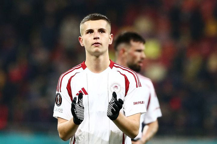 ΠΣΑΤ: Τιμητική διάκριση για Ελ Κααμπί, Μουζακίτη και Κωστούλα