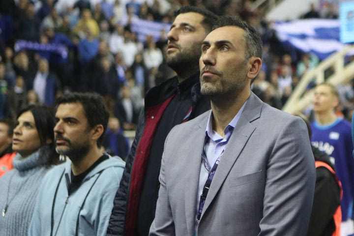 Ντικούδης: “Η μη διακοπή της EuroLeague στα παράθυρα μπερδεύει τους παίκτες και τους φιλάθλους, το εθνόσημο είναι τιμή και ευθύνη”