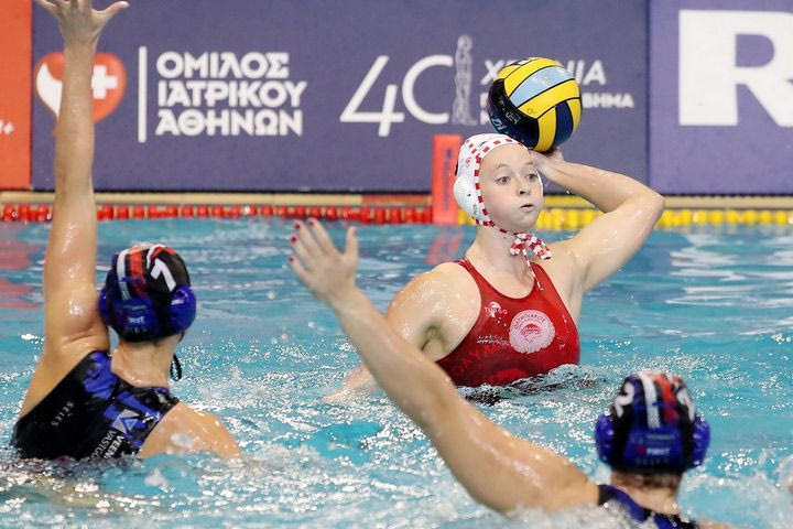 Ολυμπιακός – Ντονκ 17-13: Η Νίνου ήταν μαγική και οδήγησε τις ερυθρόλευκες στη δεύτερη νίκη τους στο Champions League