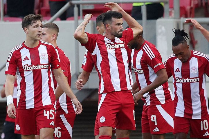 Stoiximan Super League: Η βαθμολογία μετά τη νίκη του Ολυμπιακού επί του Πανσερραϊκού