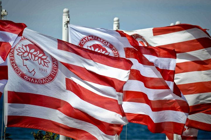 Ολυμπιακός: Το συλλυπητήριο μήνυμα της “ερυθρόλευκης” ΠΑΕ για τον θάνατο του Άρη Σταμάτη
