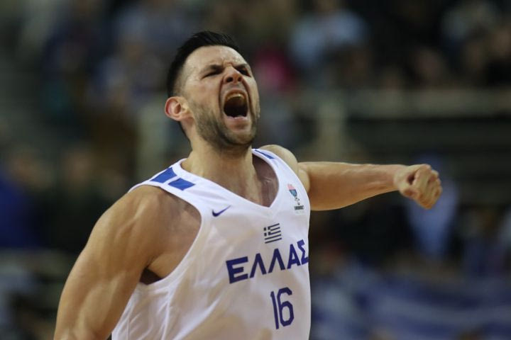 Παπανικολάου: “Η Εθνική Ομάδα είναι ένα και δεν είναι μπαρουτοκαπνισμένοι και μη, καλοί παίκτες και μη, είμαστε ένα”