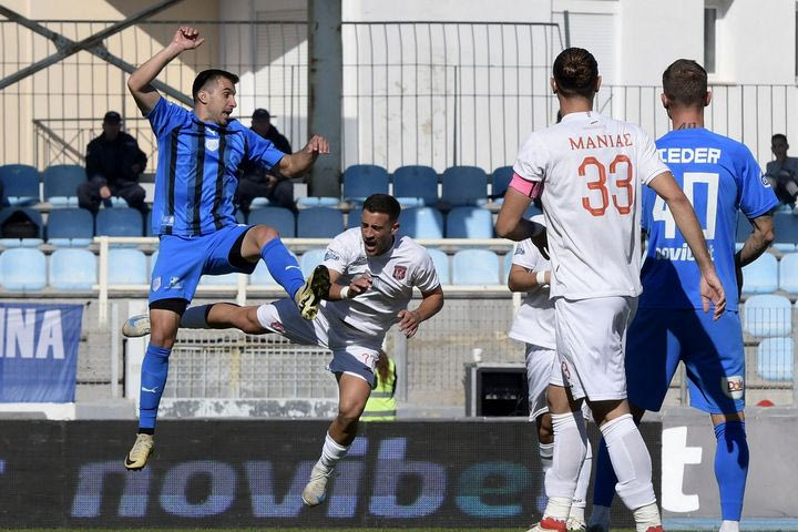 ΠΑΣ Γιάννινα – Διαγόρας 2-1: Ο Νικολιάς λύτρωσε τους Ηπειρώτες των 10 παικτών, τα δοκάρια σταμάτησαν τους Ροδίτες
